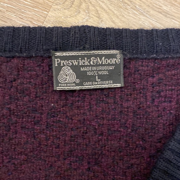 100% wool Preswick & Moore purple patterned sweater - Picture 3 of 5
